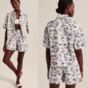 Abercrombie and Fitch Women’s Cropped Boxy Linen Button Down Shirt Small White